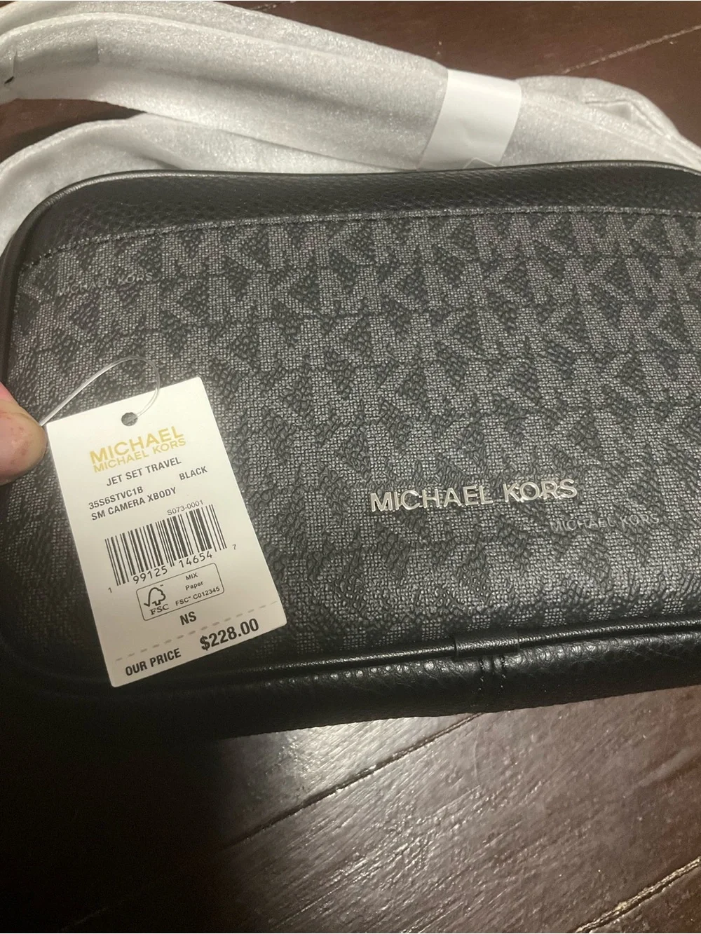 Michael Kors Jet Set Travel Small Camera Crossbody Black